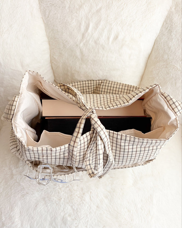 Large Gingham Book Bag with Multiple Pockets - The Bean Workshop - book bag, book lover tote, book tote bag, Bookish Tote, canvas tote, college student, gift for book lovers, gingham, plaid fabric, quilted tote bag, reading tote bag, tote, tote bag