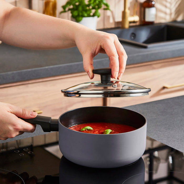 5 Piece Recycled Aluminium Saucepan Set - Grey