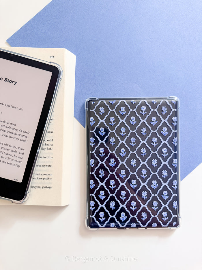 Blue Porcelain Garden Kindle Case