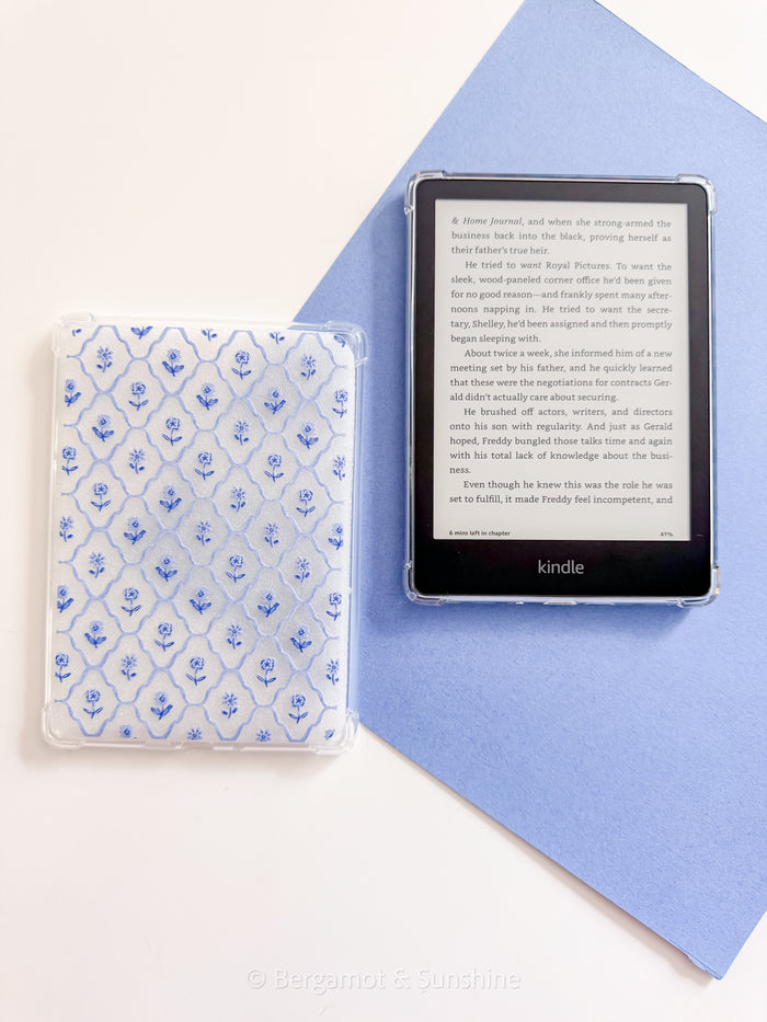 Blue Porcelain Garden Kindle Case