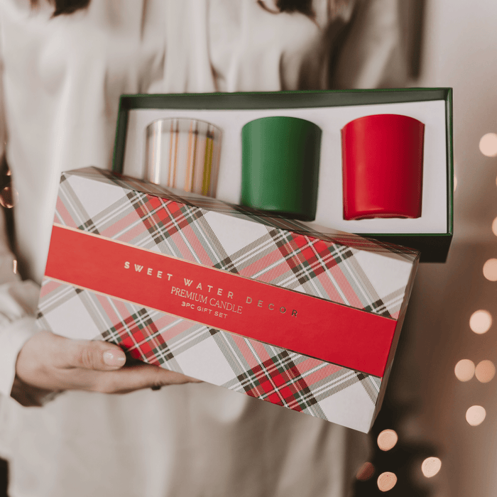 Christmas Candle Gift Box Set (Christmas, Warm and Cozy, Fraser Fir) - Sweet Water Decor - Candle Set