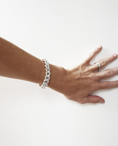 Armband med bred chunky pansarlänk i 925 silver till dam.