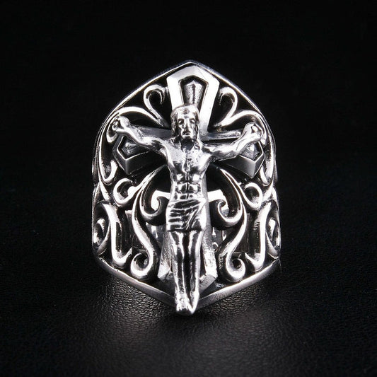 Front view of 925 sterling silver crucifix shield ring with filigree scrollwork