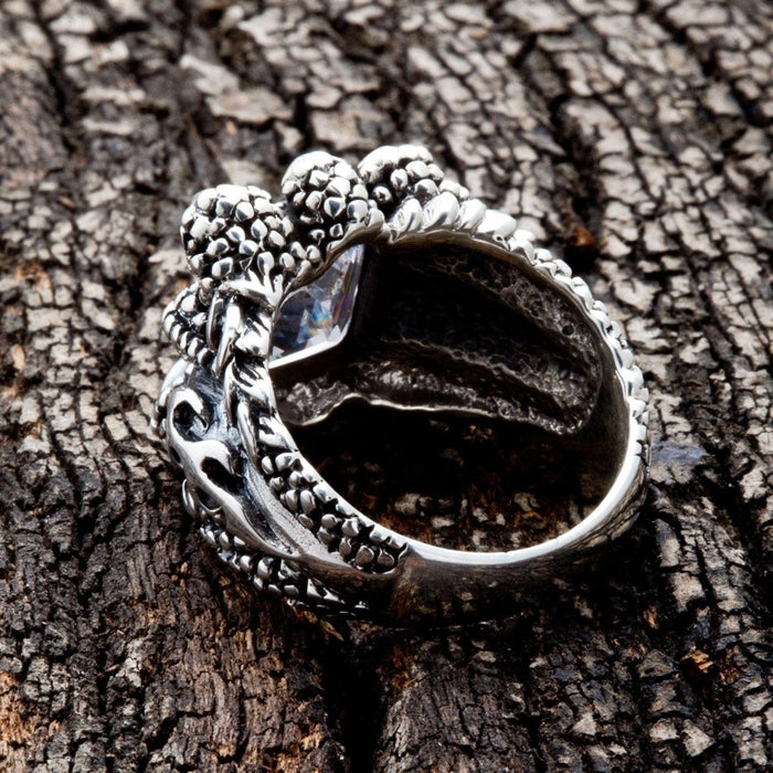 Inner band view of the ring showing solid construction