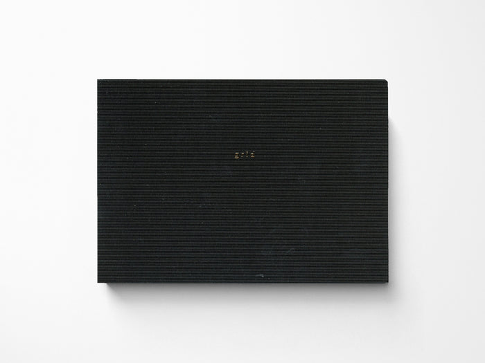 Isshoni Desk Notebook - Grid
