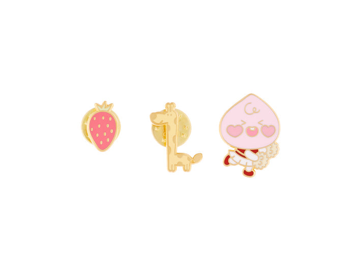 18-6. CHAEYOUNG Pin Badge
