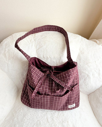 Large Gingham Book Bag with Multiple Pockets - The Bean Workshop - book bag, book lover tote, book tote bag, Bookish Tote, canvas tote, college student, gift for book lovers, gingham, plaid fabric, quilted tote bag, reading tote bag, tote, tote bag