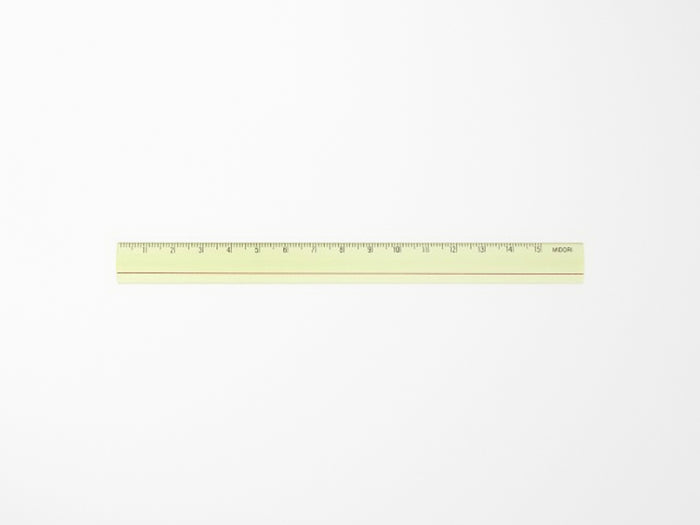 Midori Lens Magnifying Ruler - Yellow