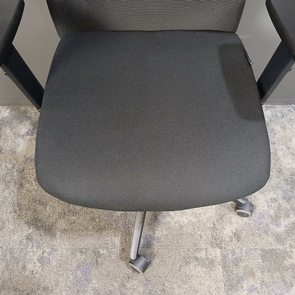 Next Task Chair