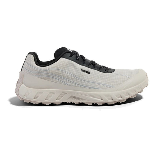 norda 002 | Cinder | Mens