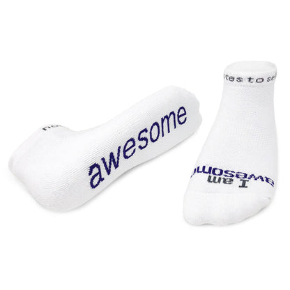 M / Awesome / White