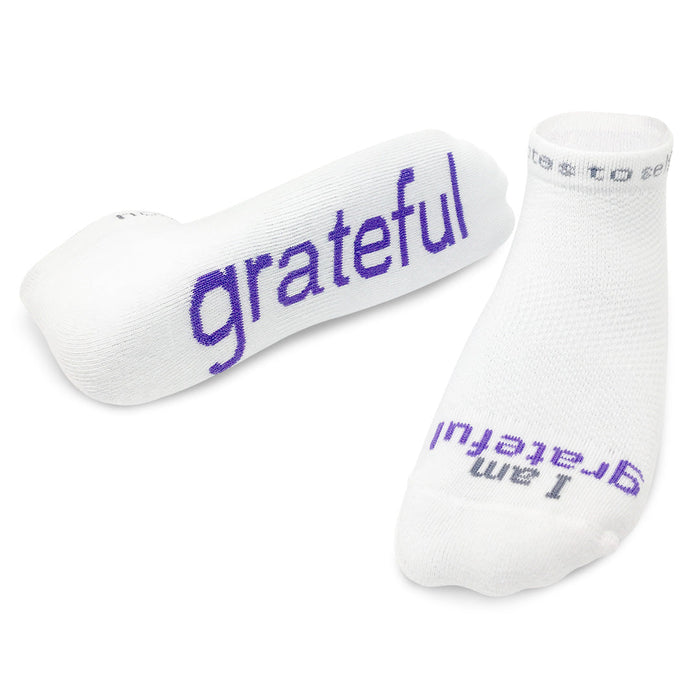 M / Grateful / White