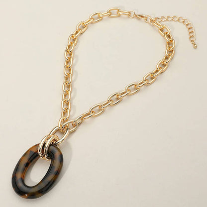 Oval Ring Pendant BLK