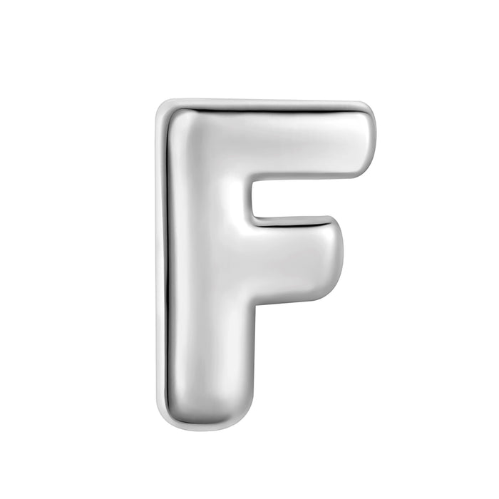 Piercing Buchstabe F