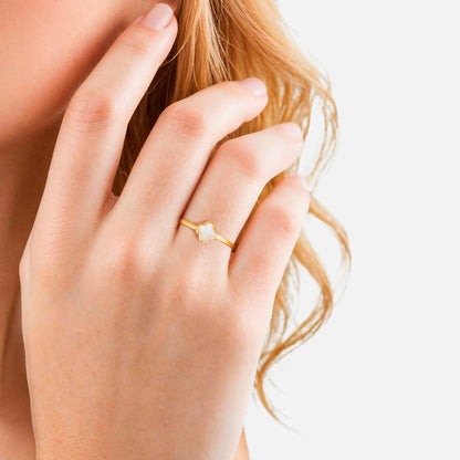Ring Clover Perlmutt