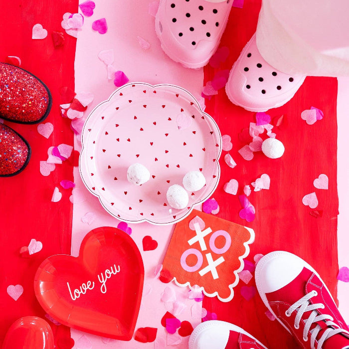 My Mind’s Eye VAL1244 - Scalloped Scattered Heart Plate