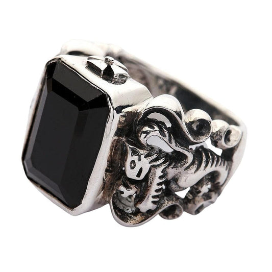 Scottish rampant lion sterling silver ring with black CZ stone side angle view