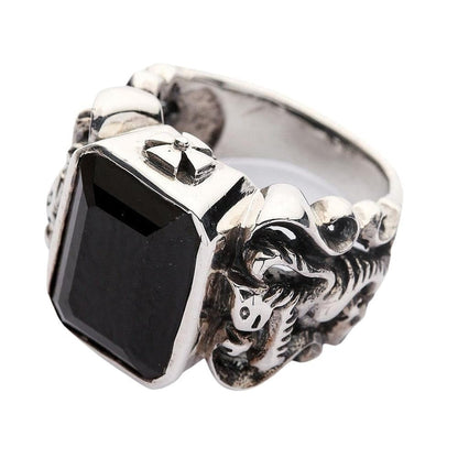 925 silver Scottish lion signet ring with black stone three quarter angle