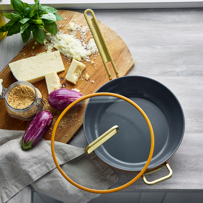 Stanley Tucci™<br> Ceramic Non-Stick 29cm Stanley Pan Junior | Roma Gold