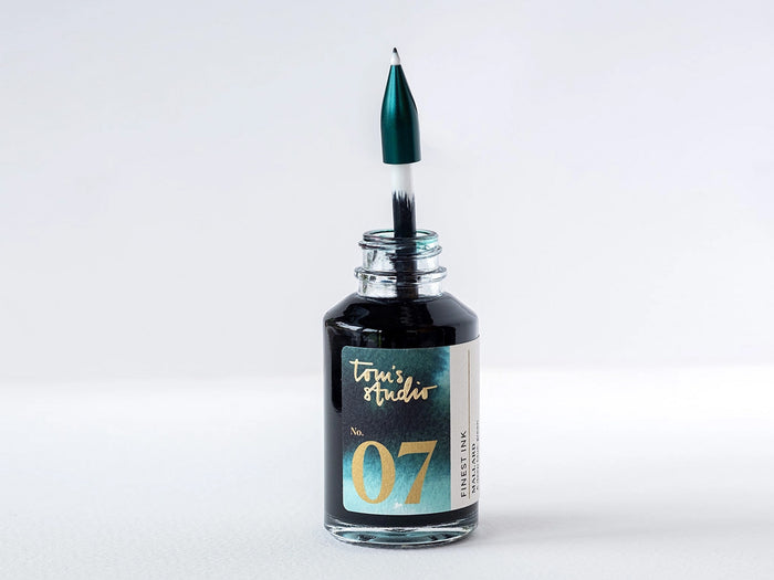 Tom's Studio The Wren - Refillable Writing Pen