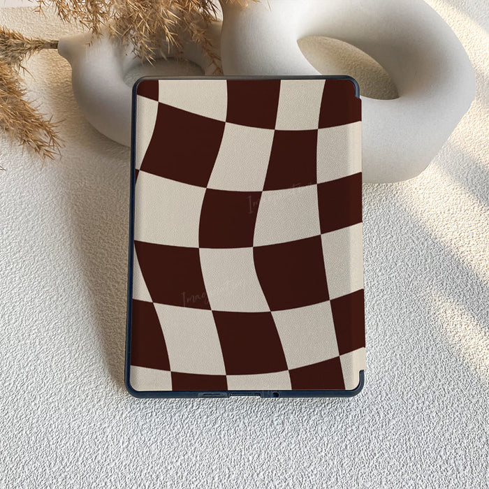 Wavy Check | Kindle Case - Brown & Cream