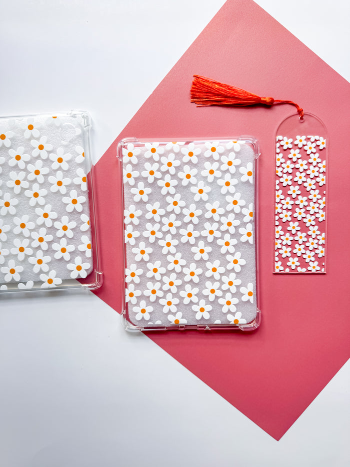 White Daisies E reader Case and/or Bookmark [Combined Listing]
