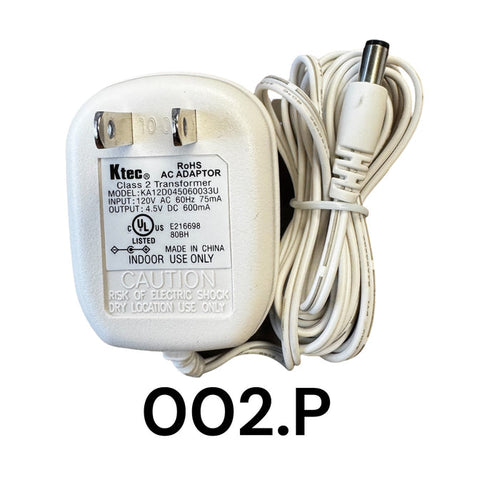 White Replacement Adapter 4.5V DC 600mA with Male Barrel Jack