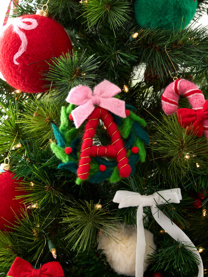 WREATH ORNAMENT