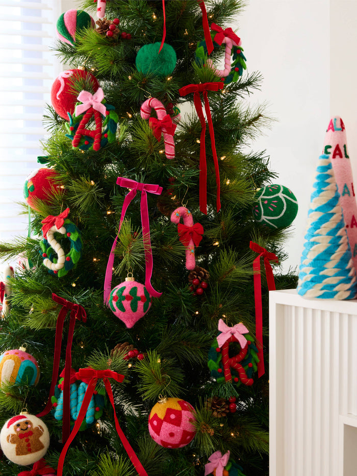 WREATH ORNAMENT